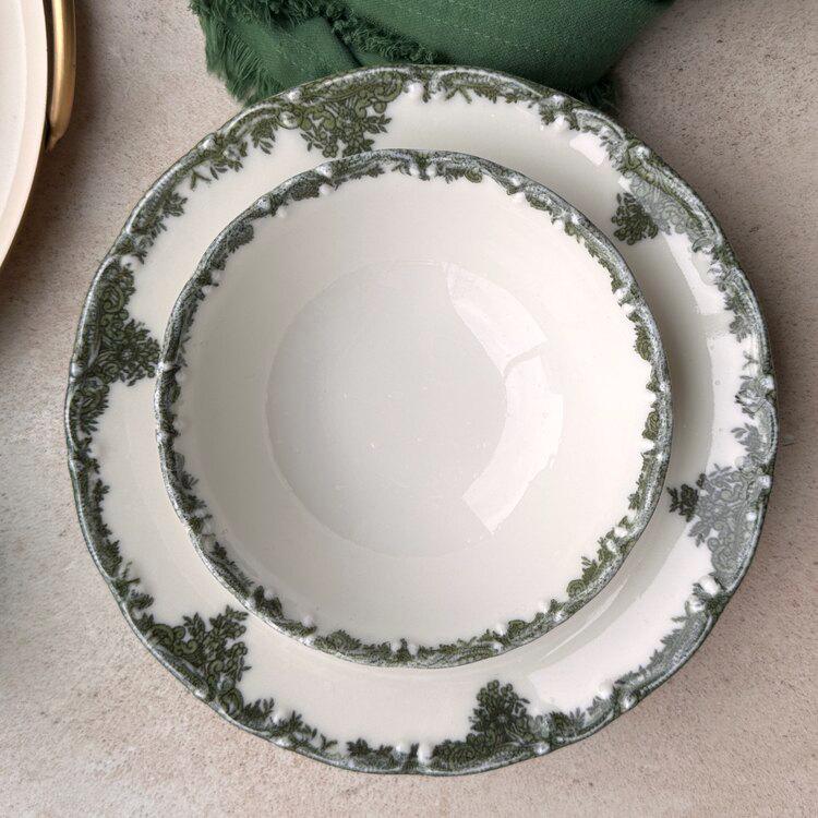 Porcelain Dinnerware Set Antique Green 24-piece | 6 Person Premium Floral Plates & Bowls