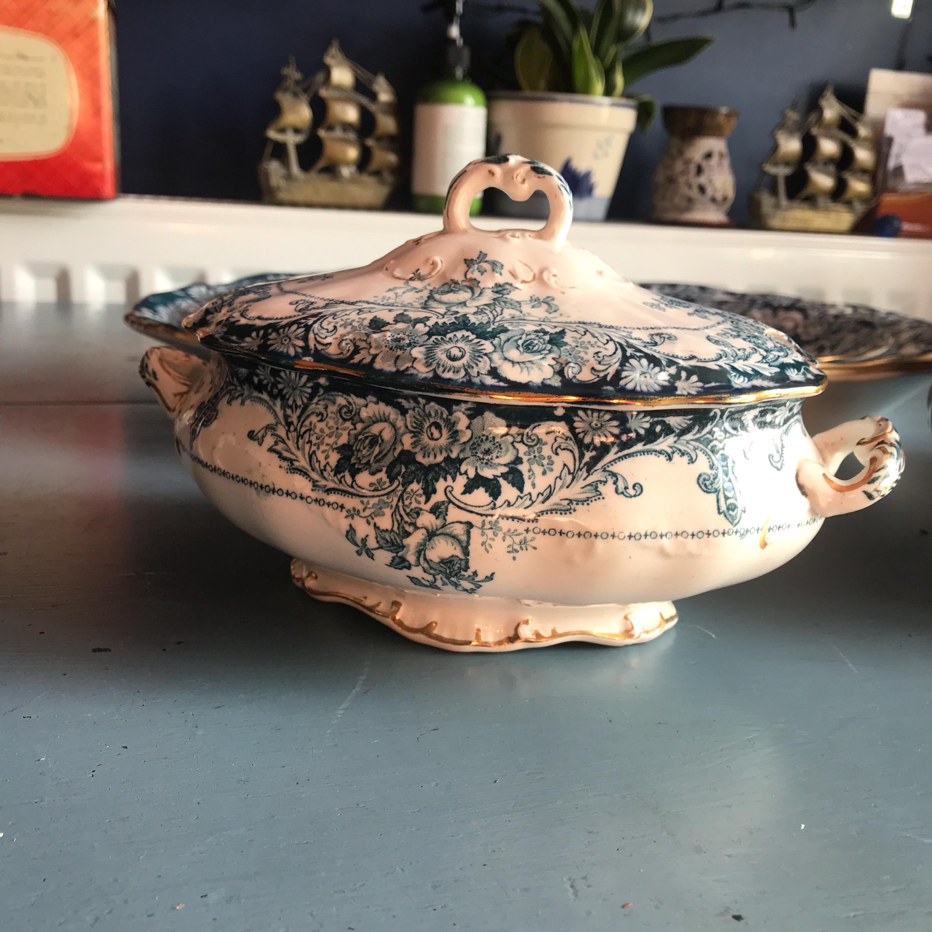 Antique J. H. W & Sons Hanley ‘belmont’ Dinner Service