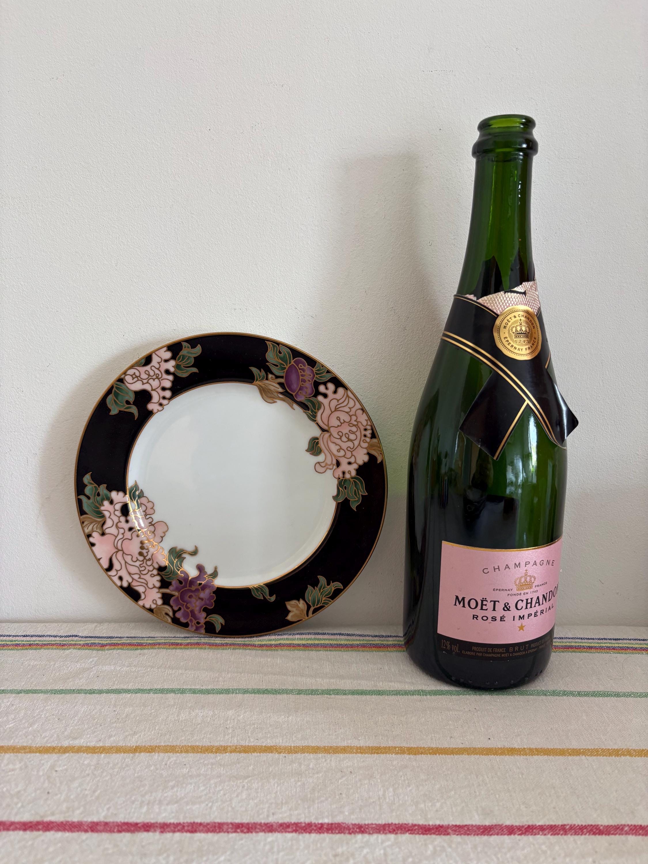 A Pair Of  Gorgeous Japanese Porcelain Fitz And Floyd Cloisonne Peony 6.5"  Side Plate  Black And Pink Border And Gold Detailing