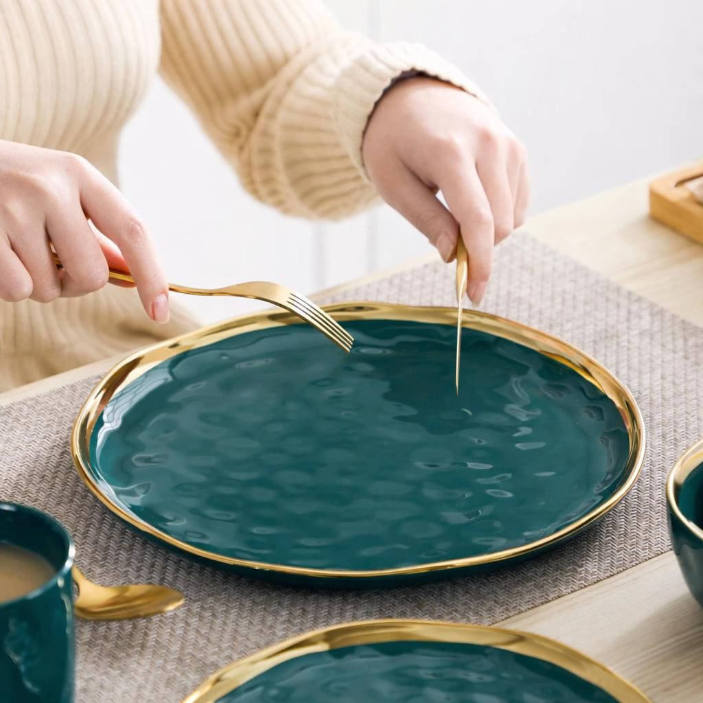 Gold Rim Green Porcelain Dinnerware Set – Modern 16/32/48 Piece Tableware