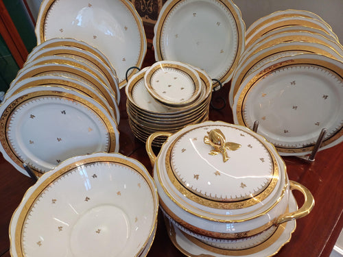 Limoges - Table Service For 12 (32) - Porcelain, Gold Plated - Gold “deux Feux”